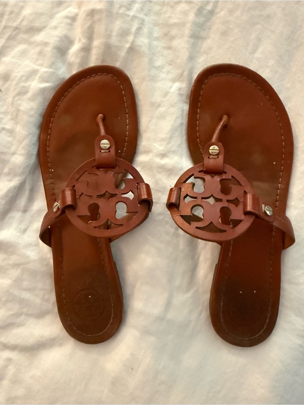 Tory Burch Chestnut Leather Miller Logo Thong Sandals